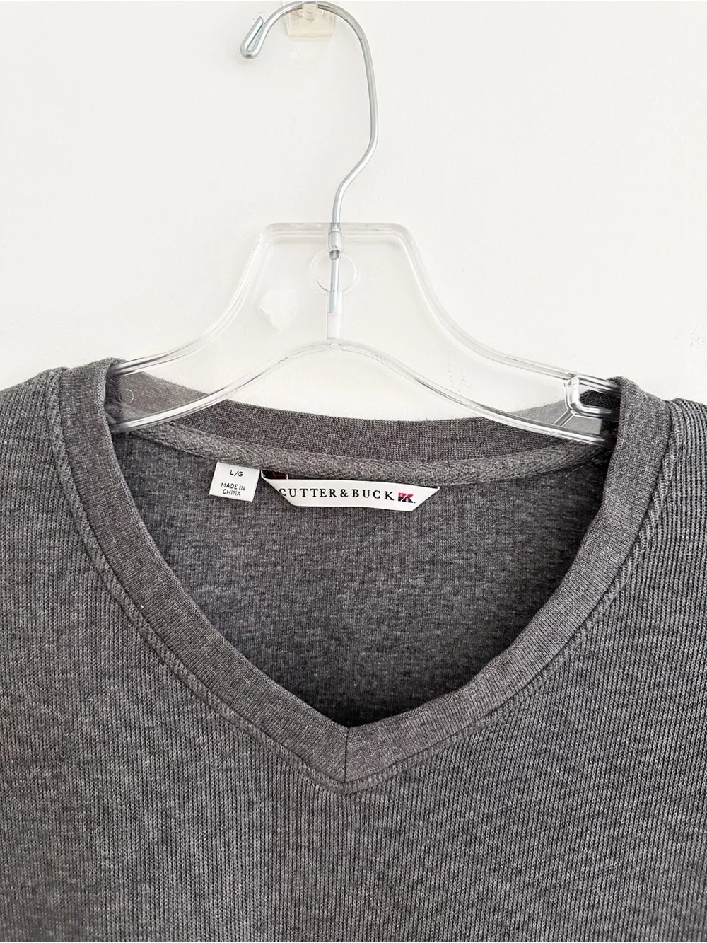 Cutter & Buck Men's Gray Ribbed Cotton V Neck Sweater Sweatshirt Size L Pullover